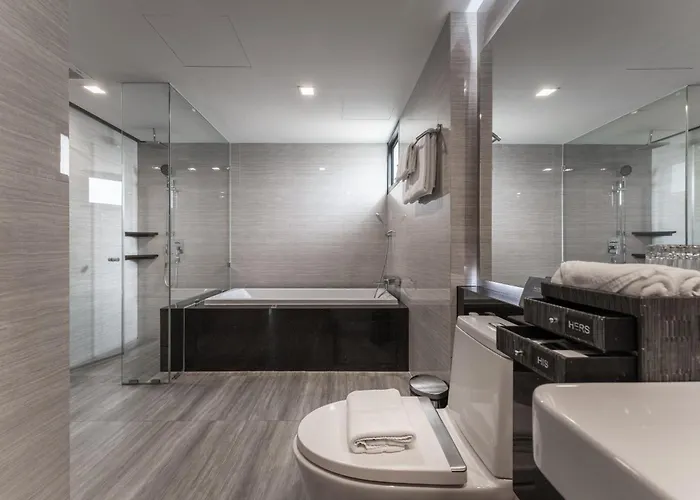 Tastoria Collection Sukhumvit מלון